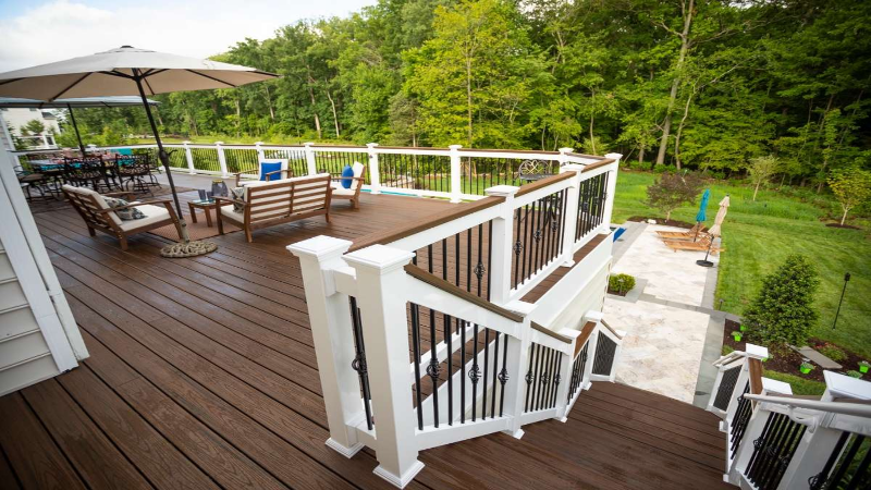 Enjoy Year-Round Comfort and Relaxation with a Covered Screen Porch Aldie, VA Home Addition