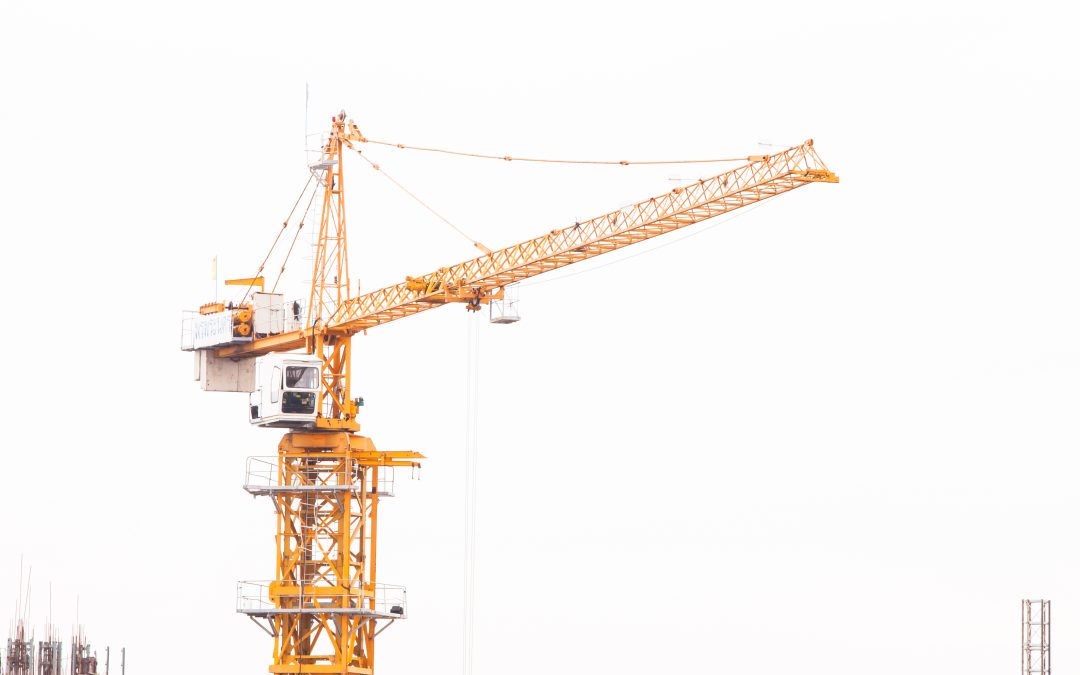 What Makes Crane Rental Lansing MI a Smart Choice for Your Construction Projects
