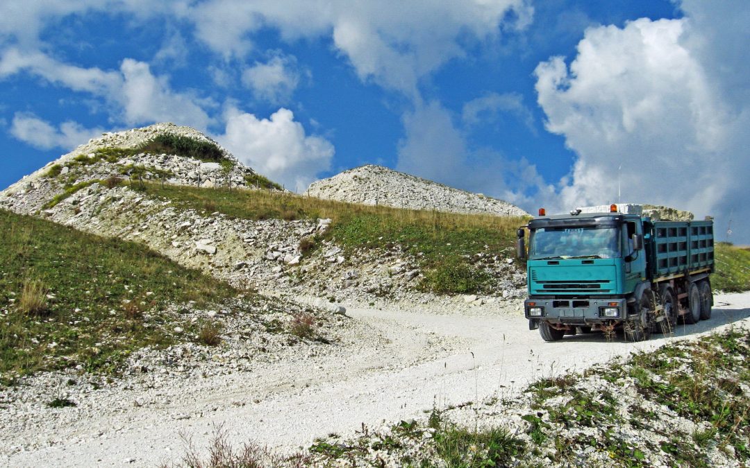 Gravel Delivery Cincinnati, OH Meets Your Budget and Timeline for Residential Upgrades